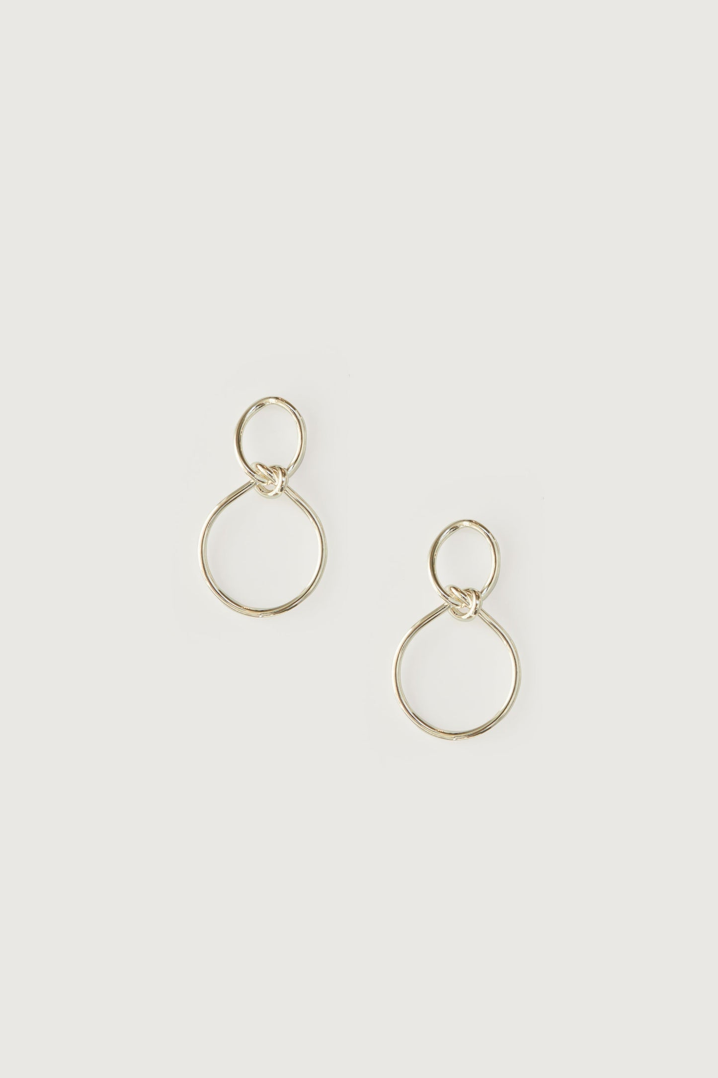 KNOT DROP EARRING