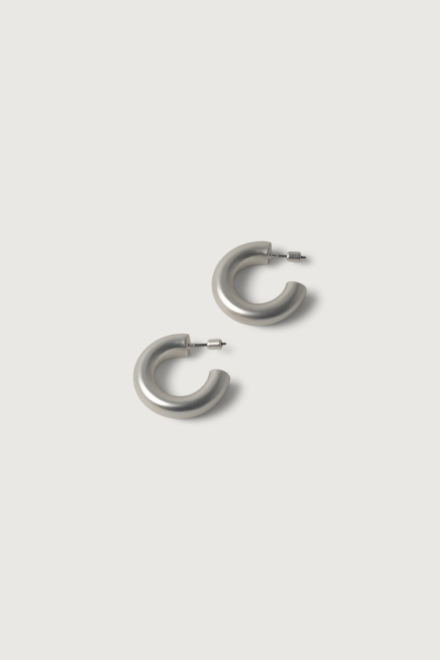 MATTE HOOP EARRING