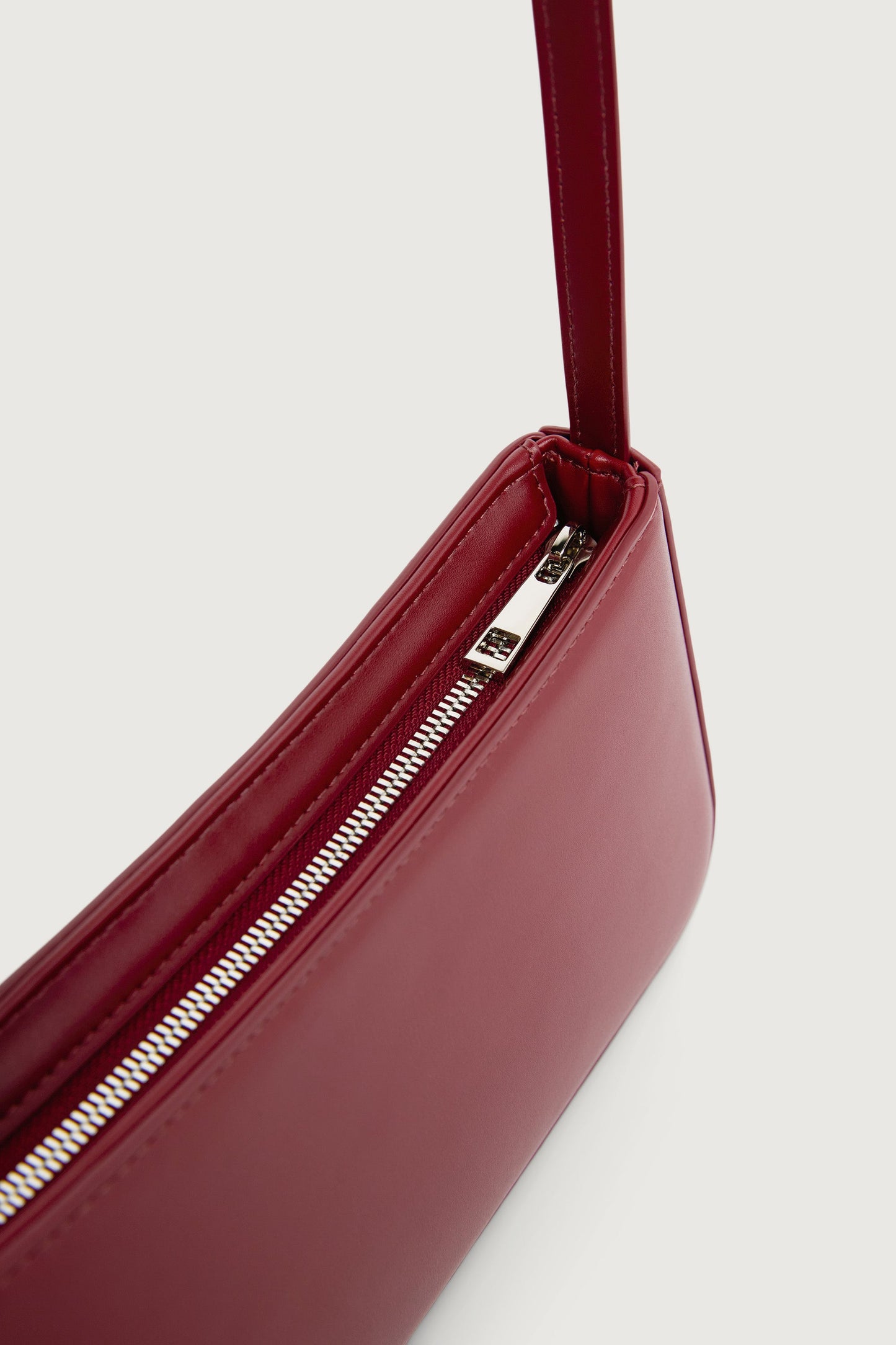 MINIMAL SHOULDER BAG