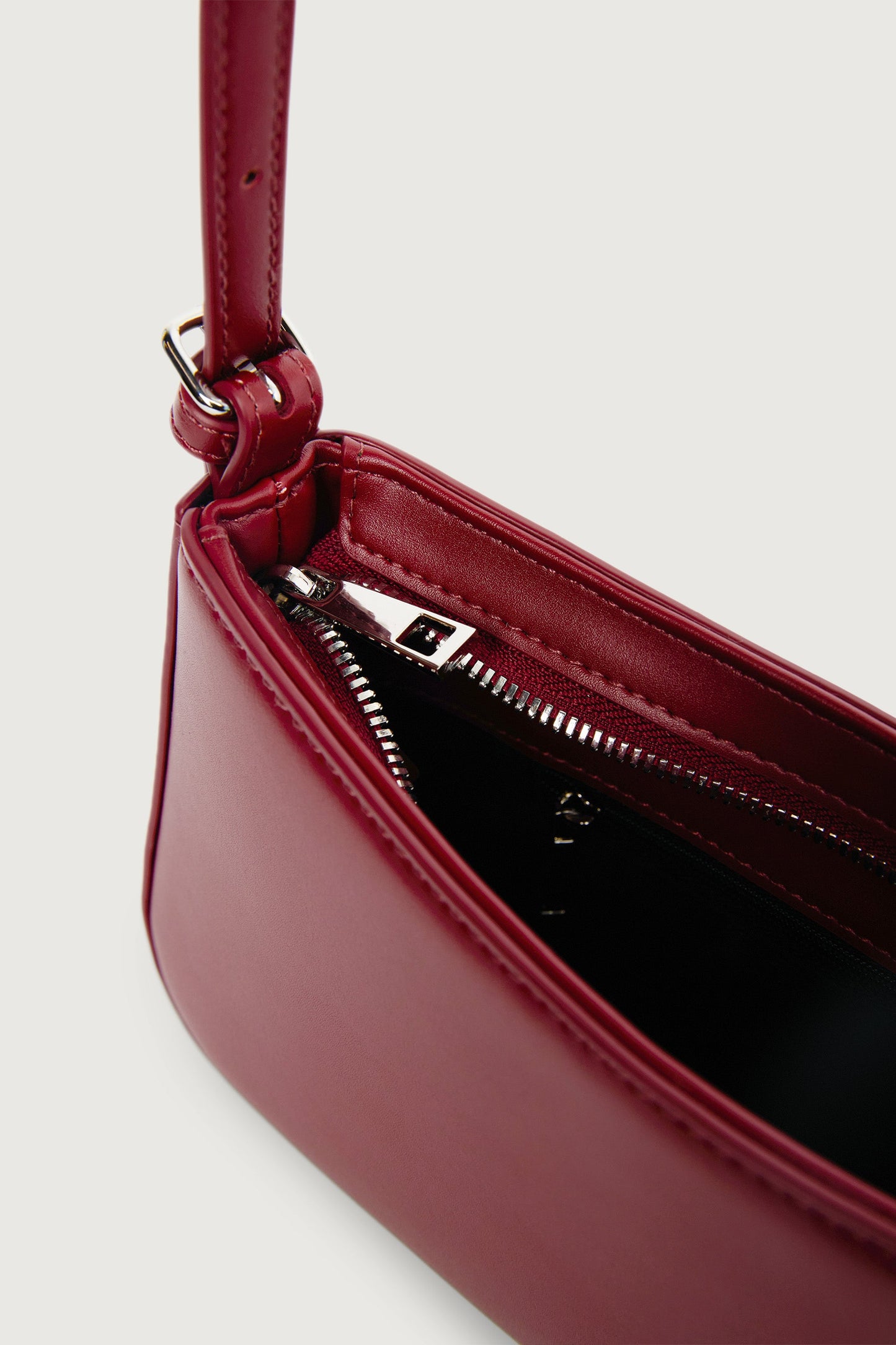 MINIMAL SHOULDER BAG