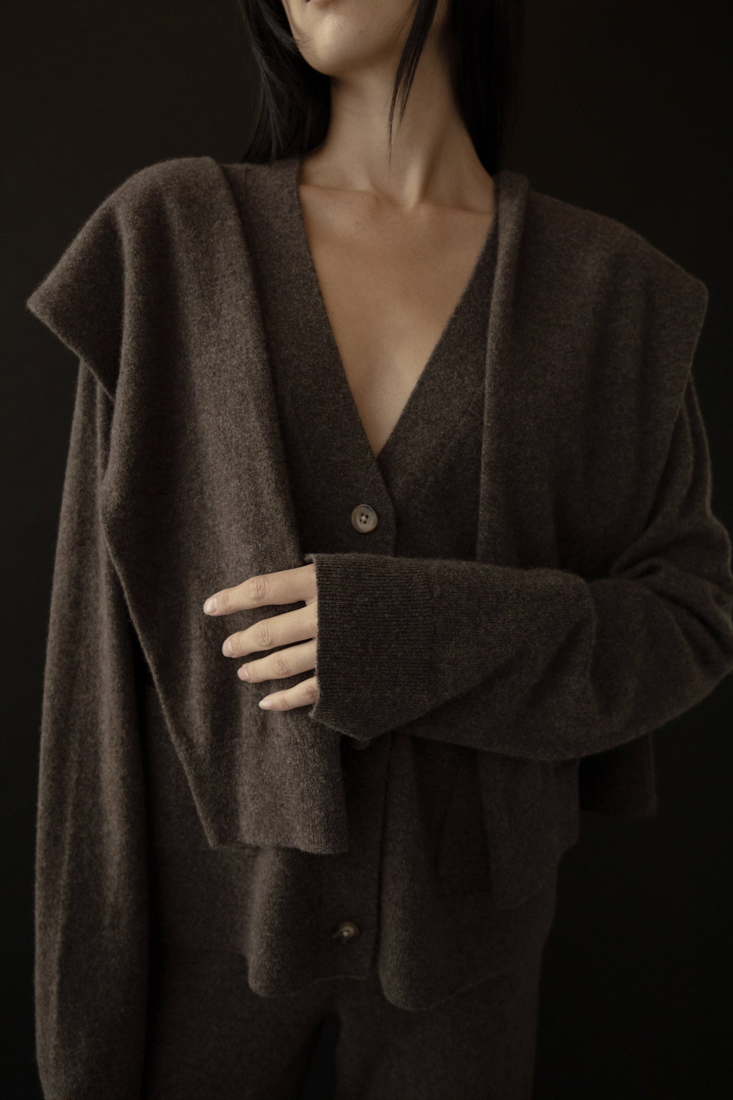 100% CASHMERE CARDIGAN