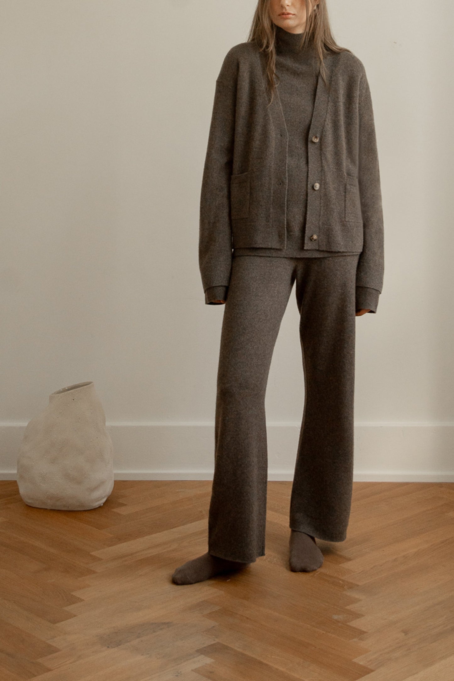100% CASHMERE CARDIGAN