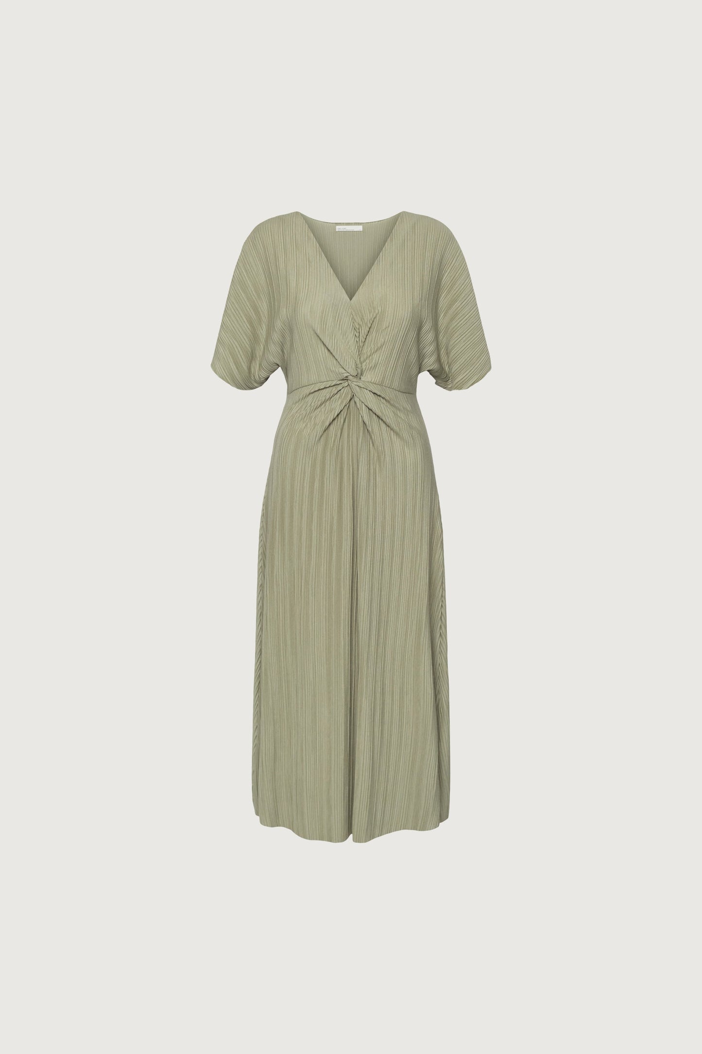 FRONT KNOT PLEATED MIDI DRESS