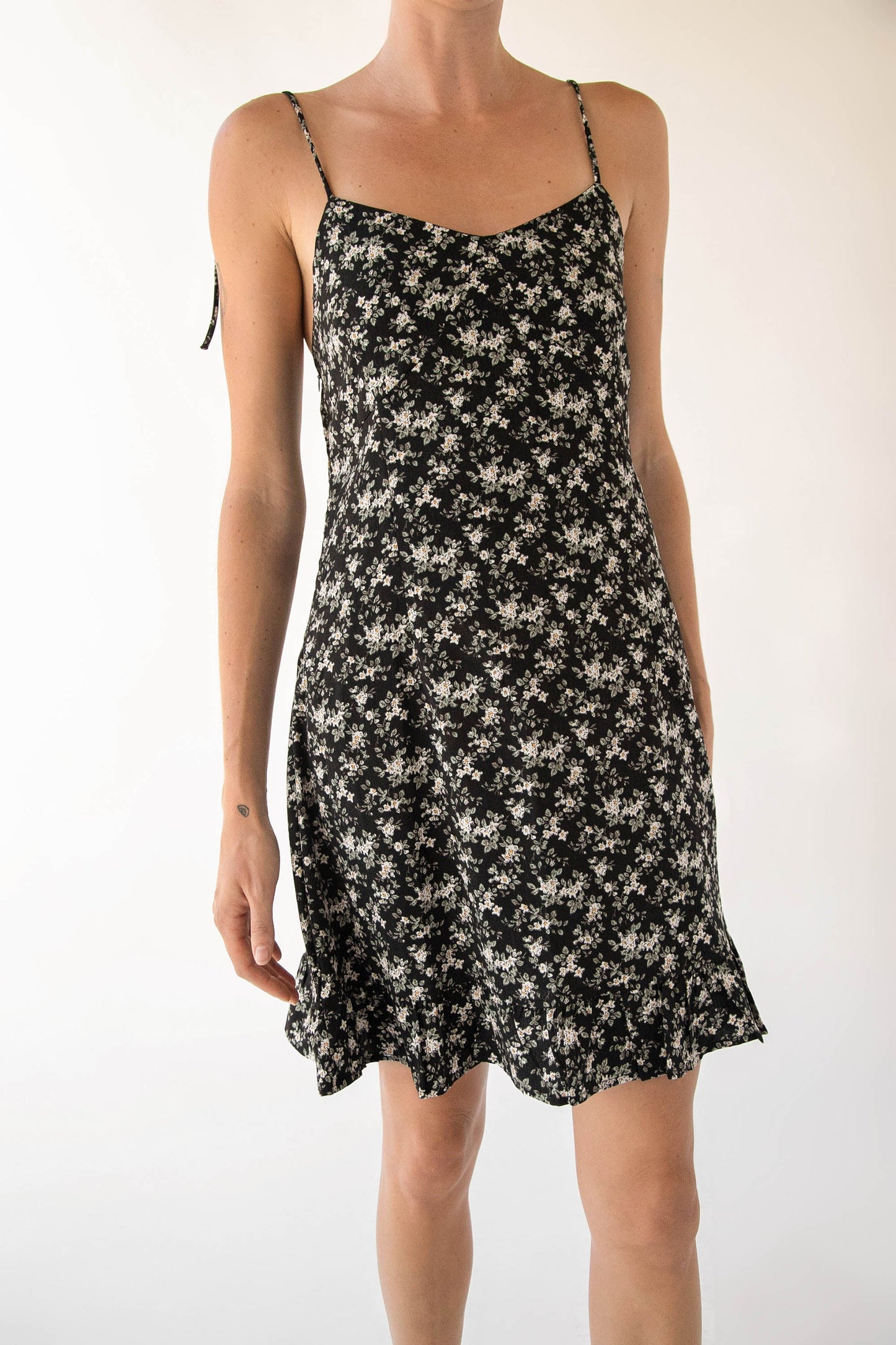 FLORAL MINI DRESS