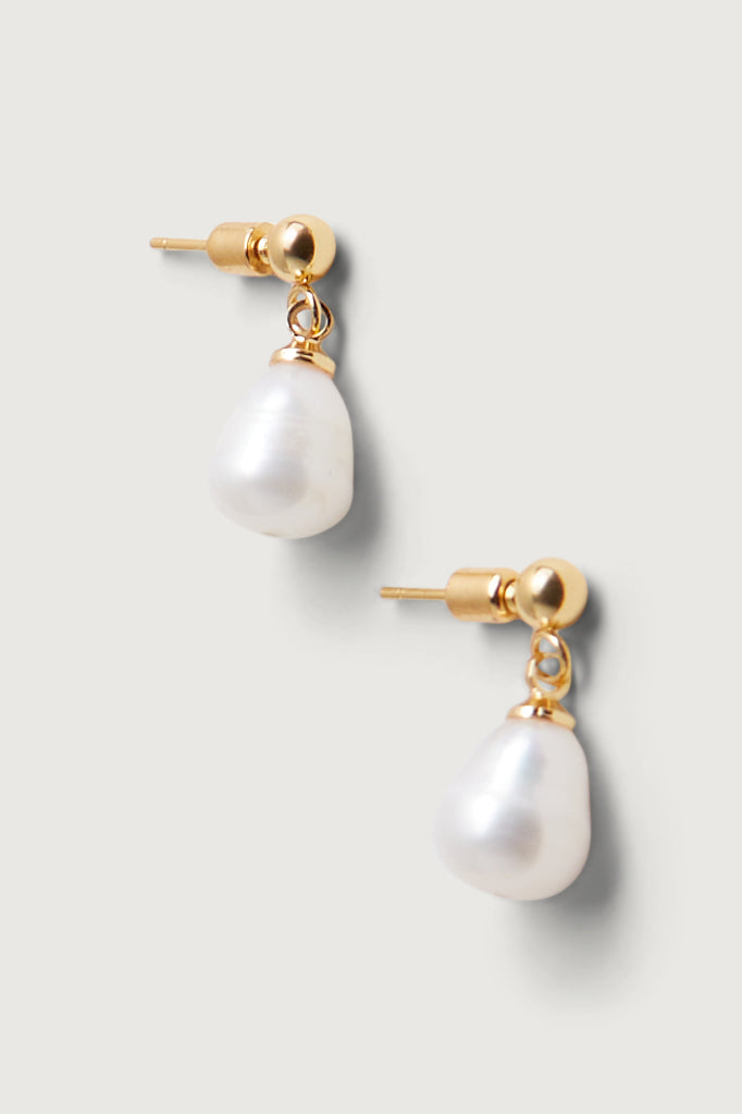 PEARL DROP STUDS