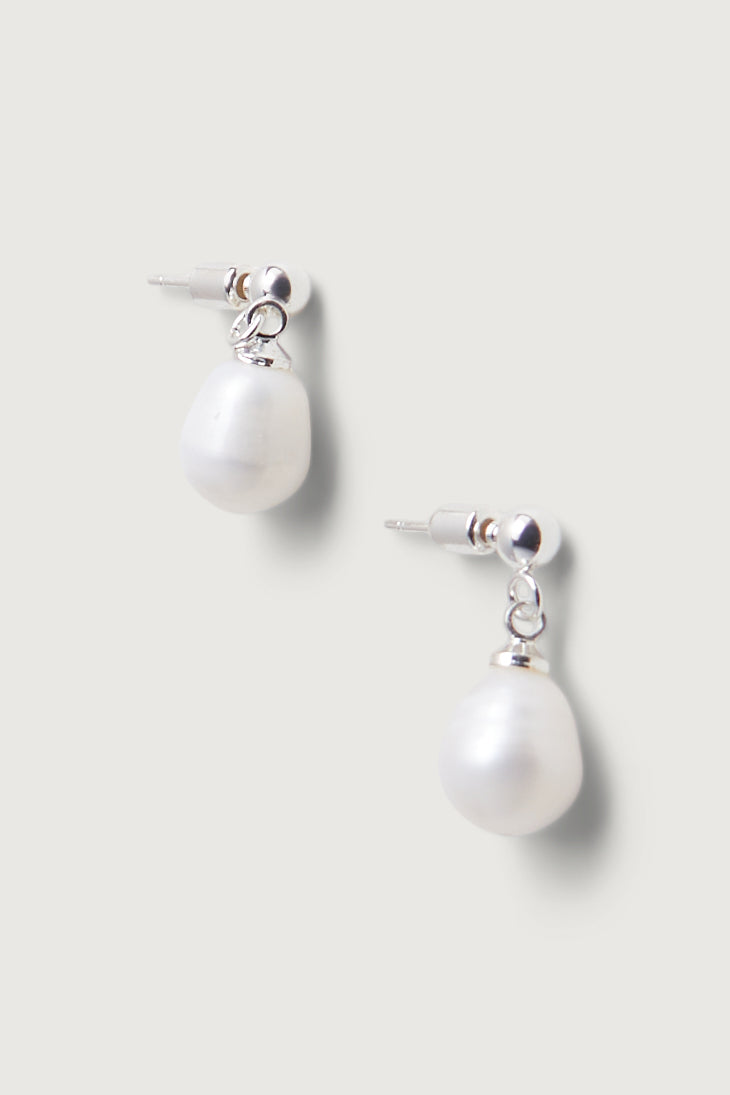 PEARL DROP STUDS