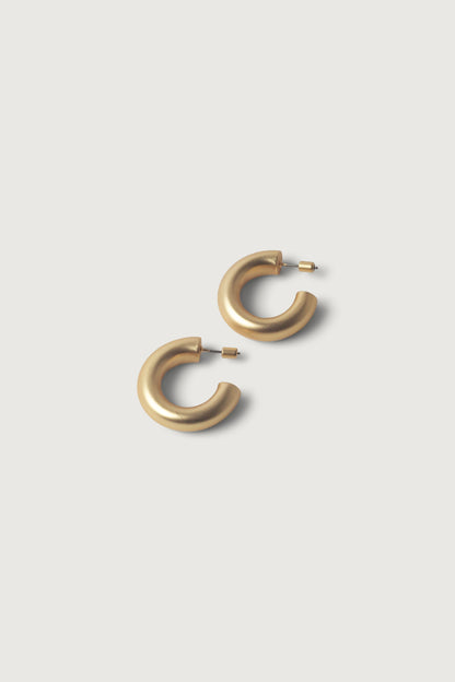 MATTE HOOP EARRING