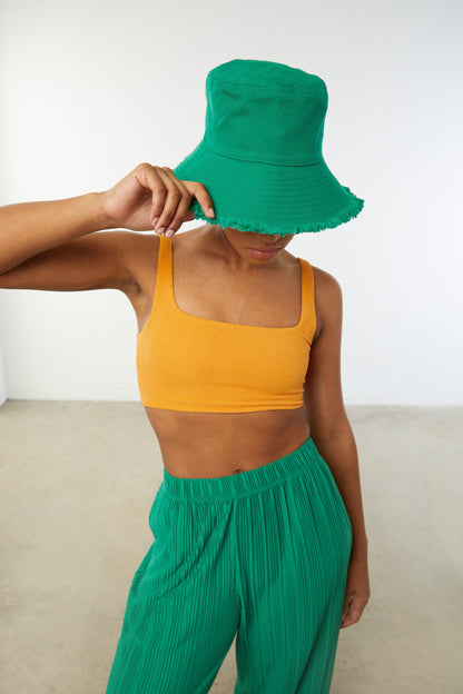 FRAYED BUCKET HAT