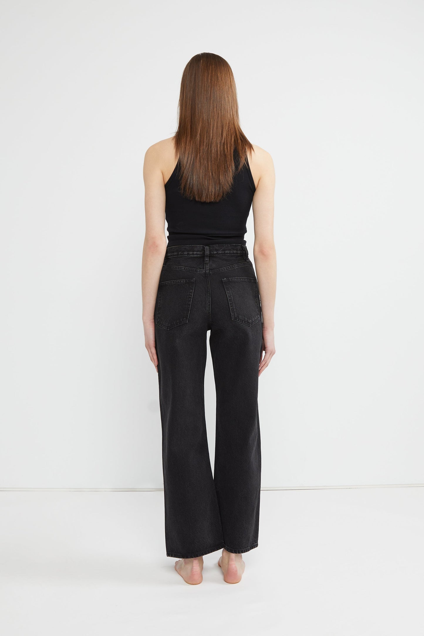 BLACK CROSSFRONT STRAIGHT LEG JEAN