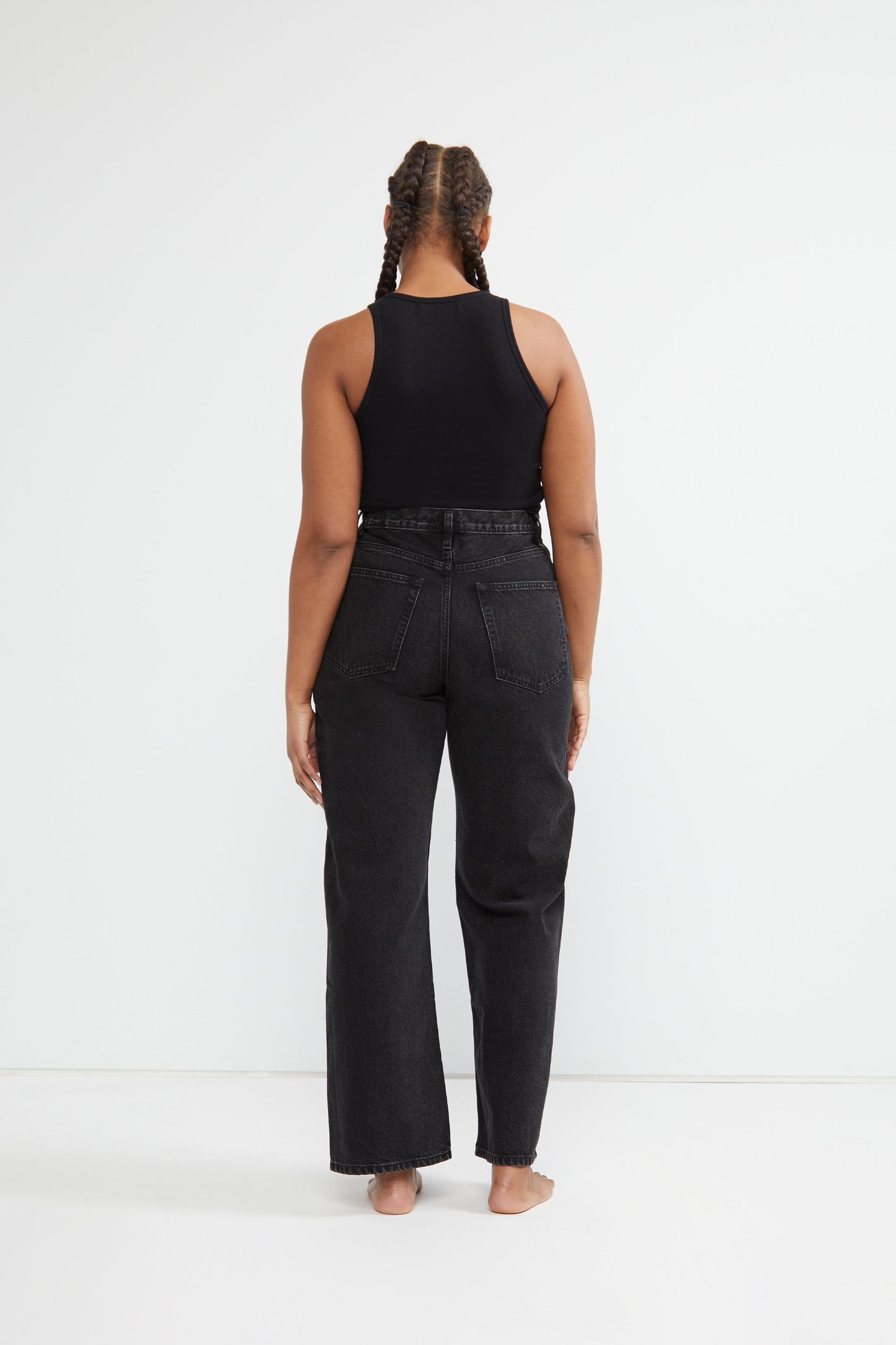 BLACK CROSSFRONT STRAIGHT LEG JEAN