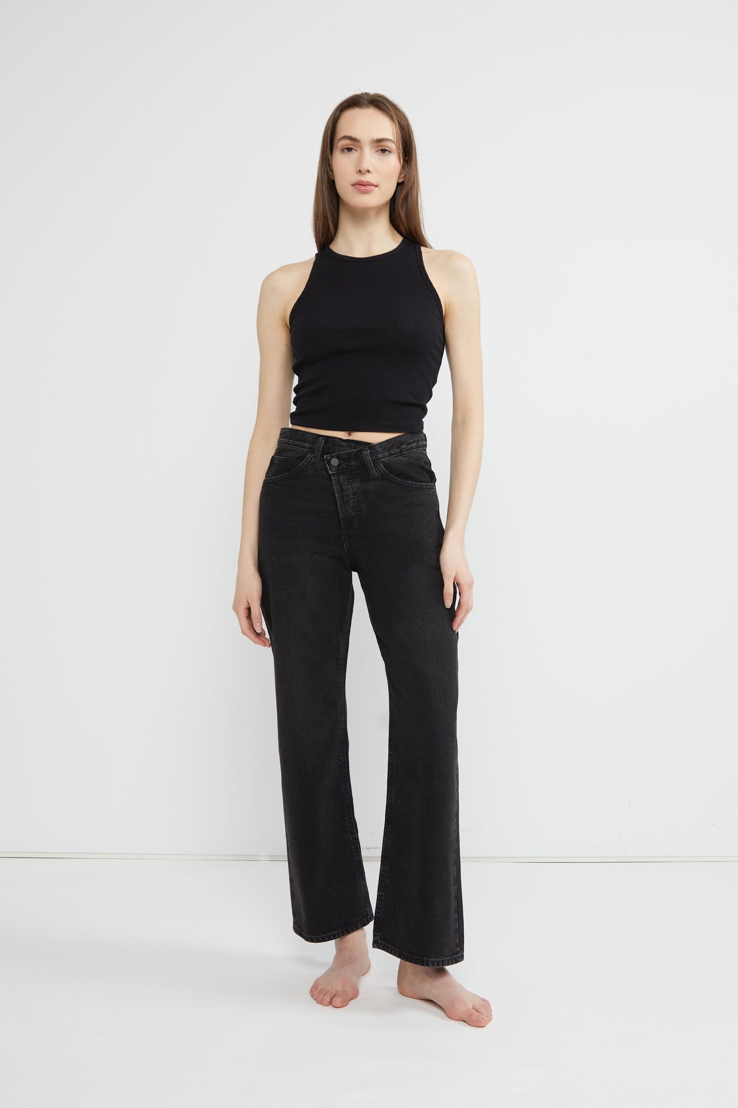 BLACK CROSSFRONT STRAIGHT LEG JEAN