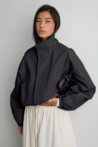 HIGH FUNNEL NECK CROPPED DRAWSTRING JACKET