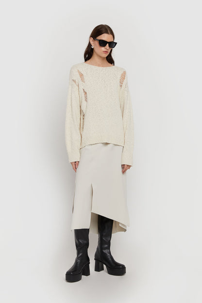 DISTRESSED OVERSIZED SWEATER