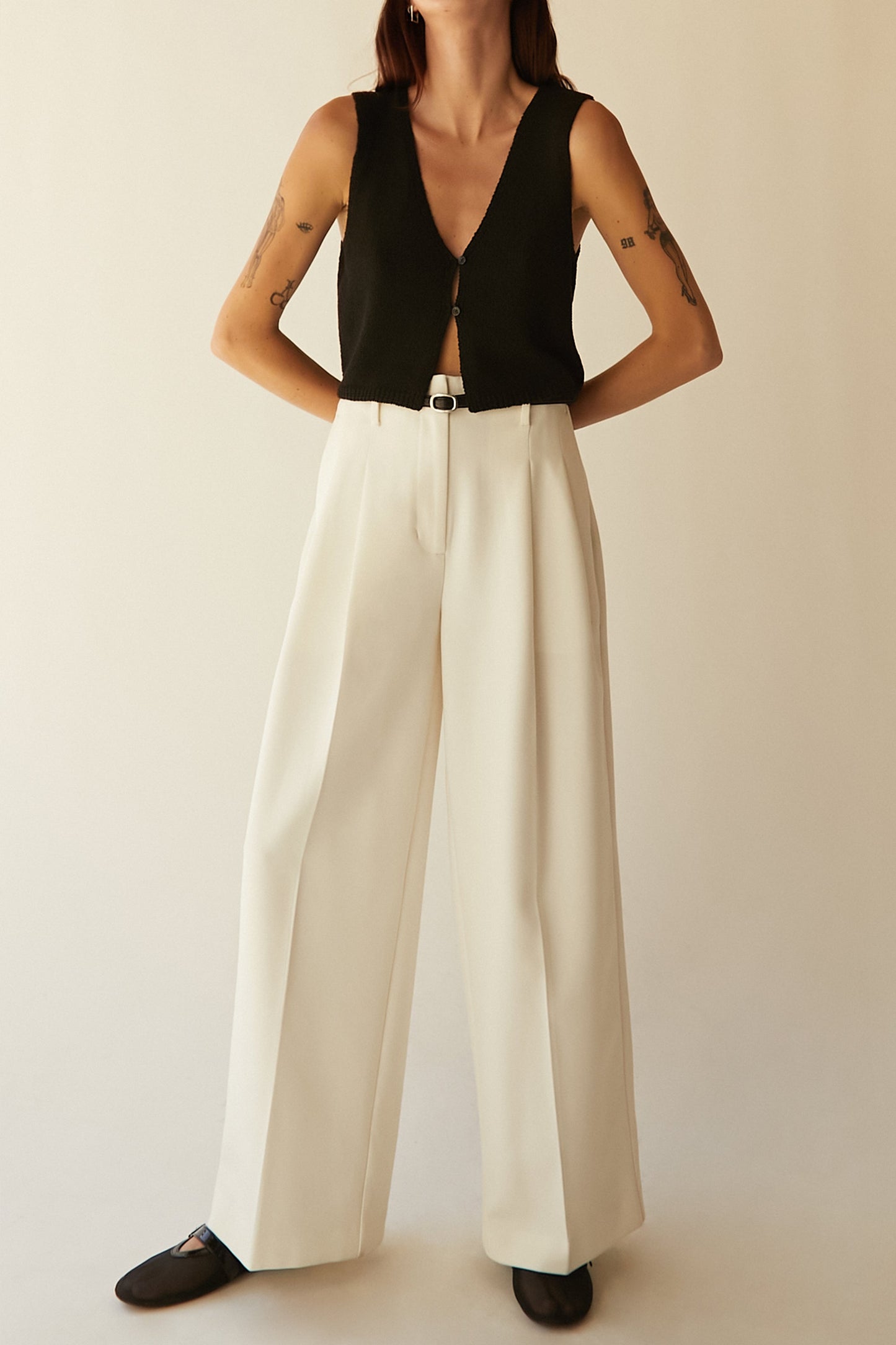 CROPPED OPEN FRONT KNIT TANK