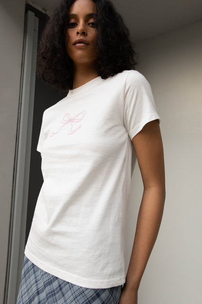 BOW GRAPHIC T-SHIRT
