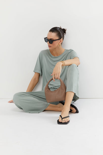 BOAT NECK TOP