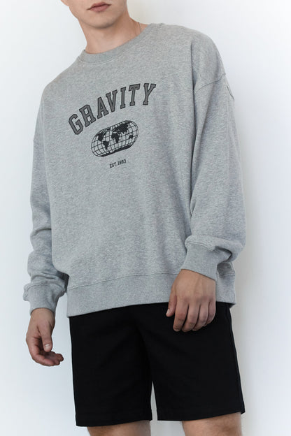 GRAPHIC SWEATSHIRT