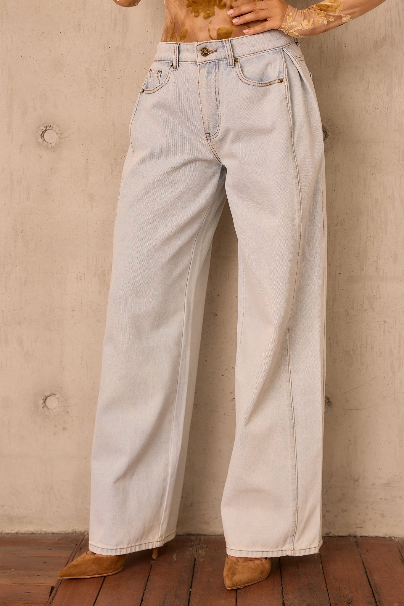Monroe Vintage Denim Jeans - Light Blue