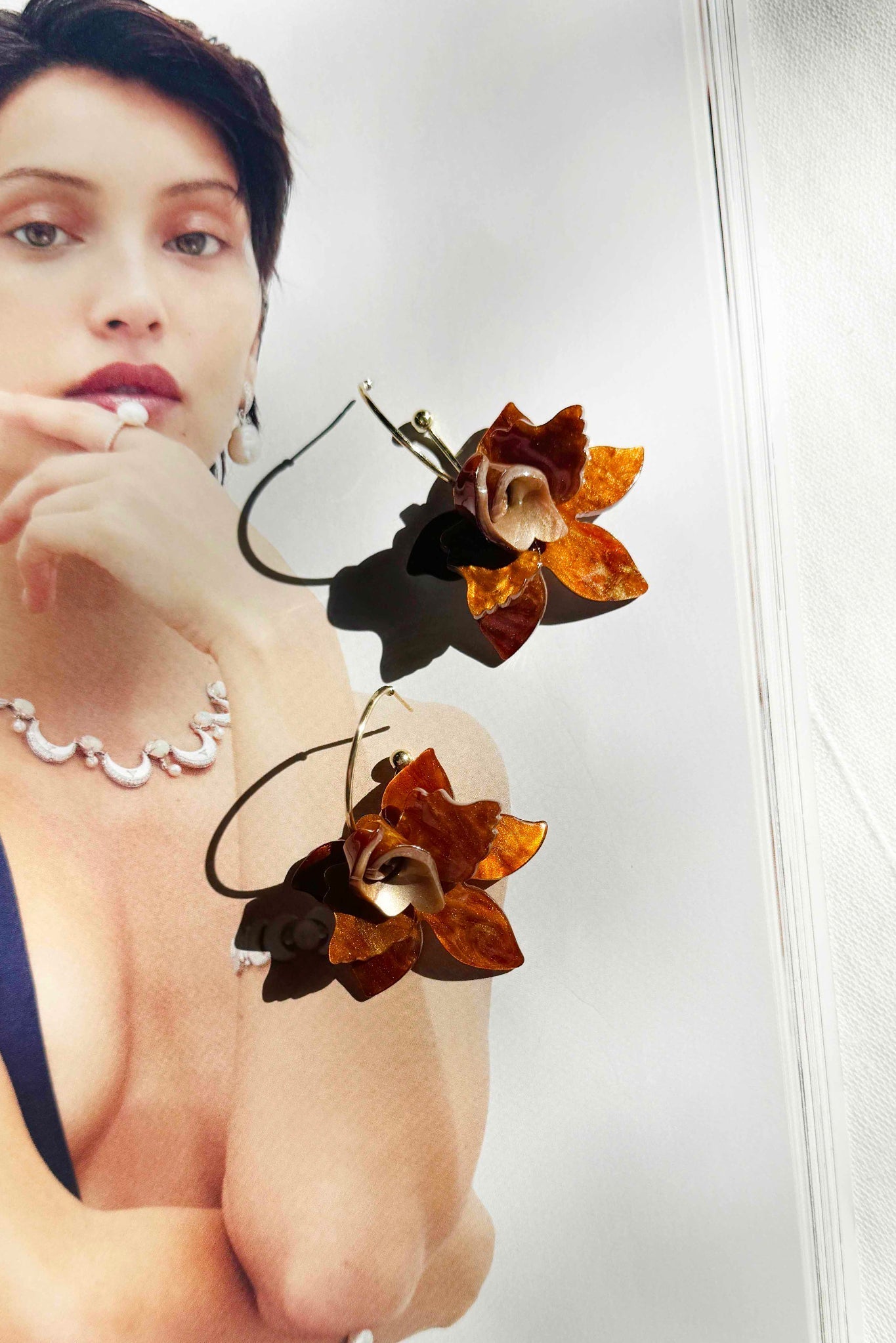 Orchid Glow Earrings - Brown