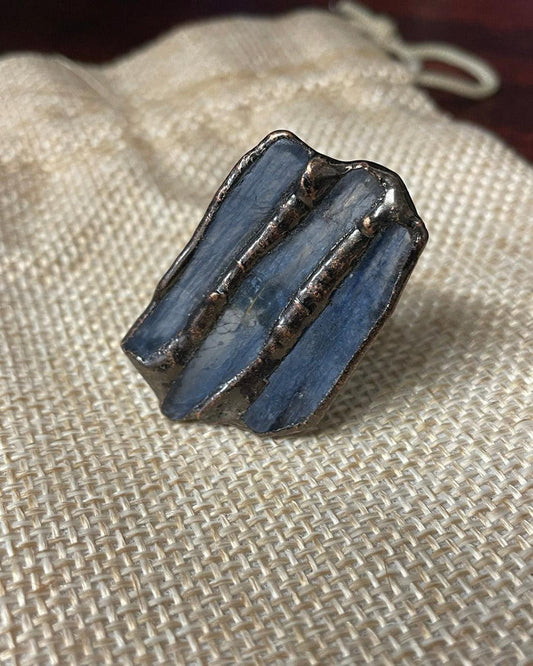 The Jewelry Junkie Blue Natural Kyanite in Antique Copper 012L-Painted Cowgirl Western Store