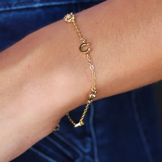 West & Co 18K Yellow Gold Plated Horseshoe Charm Dainty Chain Bracelet WC-BR21G