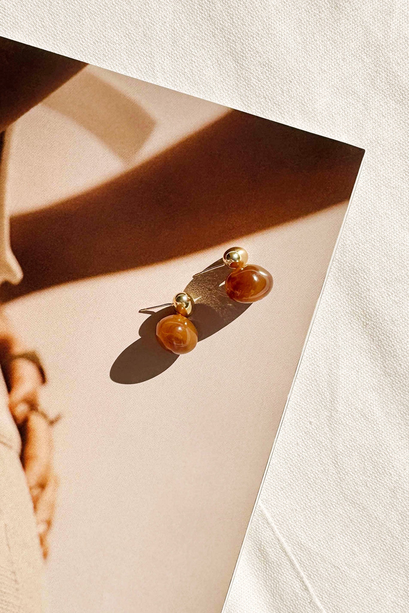 Win Instantly Earrings - Brown