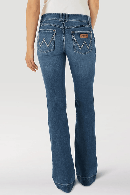 Wrangler Retro Women's Mae Mid Rise Wide Leg Trouser Jean 112315025